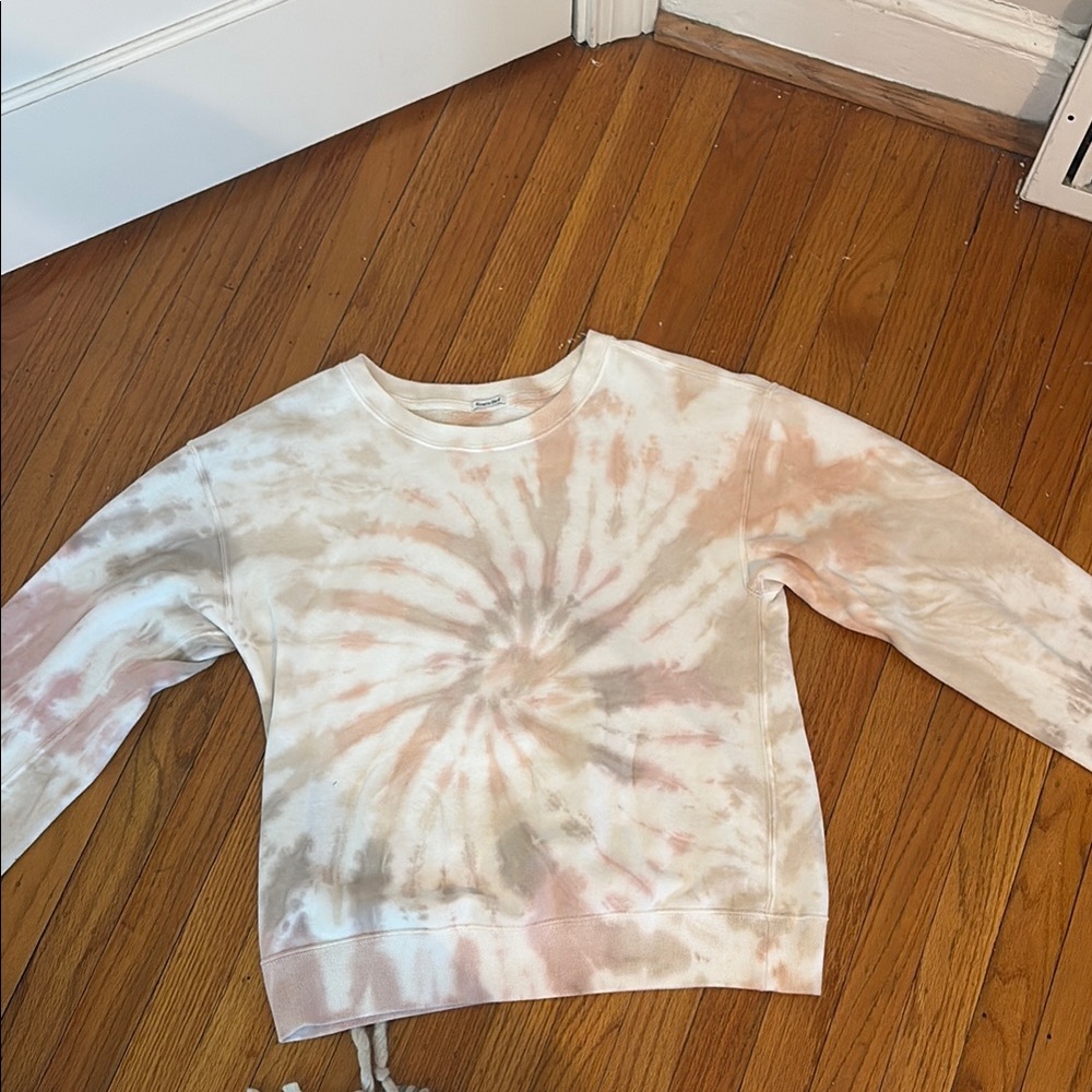 Abercrombie & Fitch Spiral Tie-Dye Sweatshirt in Pink and Brown